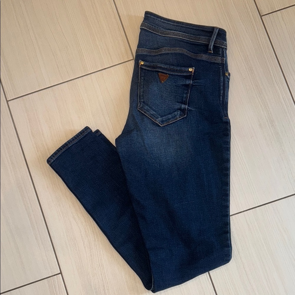 Guess Women's Skinny Jeans - Indigo